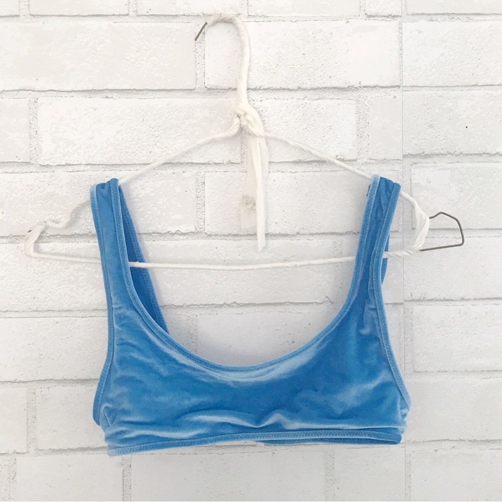 triangl velvet bikini top